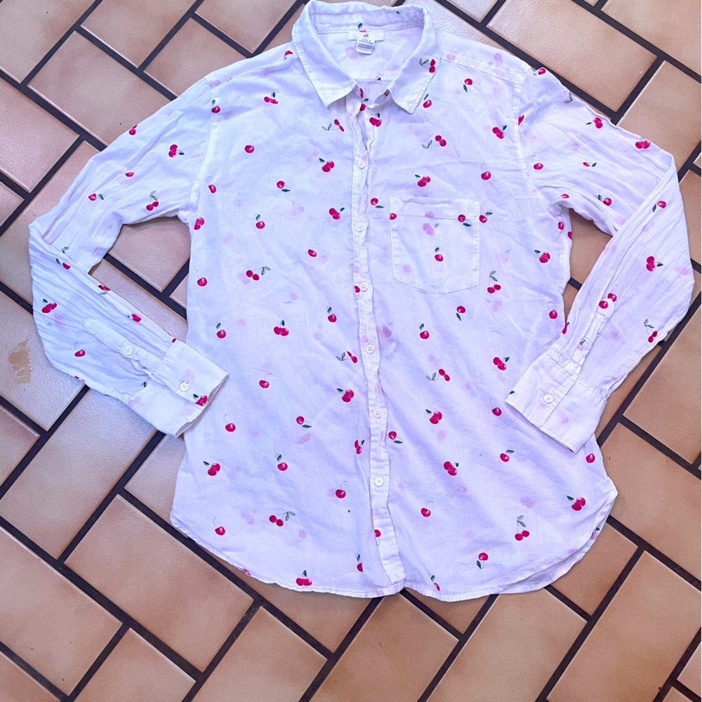 H&M White and Red Casual Button Down Shirt with cherry print size 6